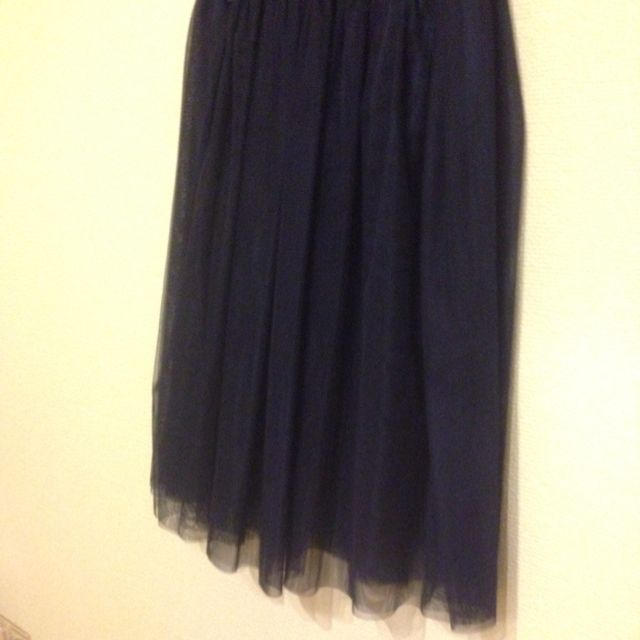 新品ネイビー チュールスカート レディースのスカート(ひざ丈スカート)の商品写真