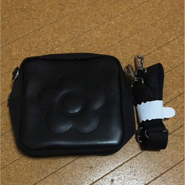 MARY QUANT - 新品 マリークワント ミニショルダーバッグの通販 by MARY QUANT - 新品 マリークワント ミニショルダーバッグの通販 by