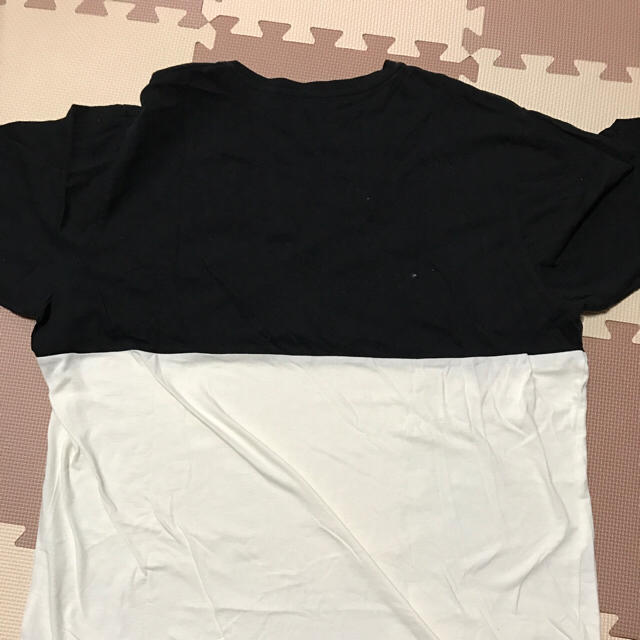 フェンダー fender 美品 ロックT ユニクロ UT 黒白 Tシャツ