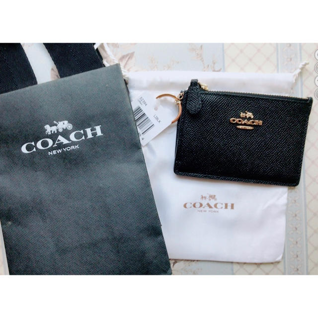 COACH(コーチ)のまっきぃ様専用‼未使用✨COACHパスケース メンズのファッション小物(名刺入れ/定期入れ)の商品写真