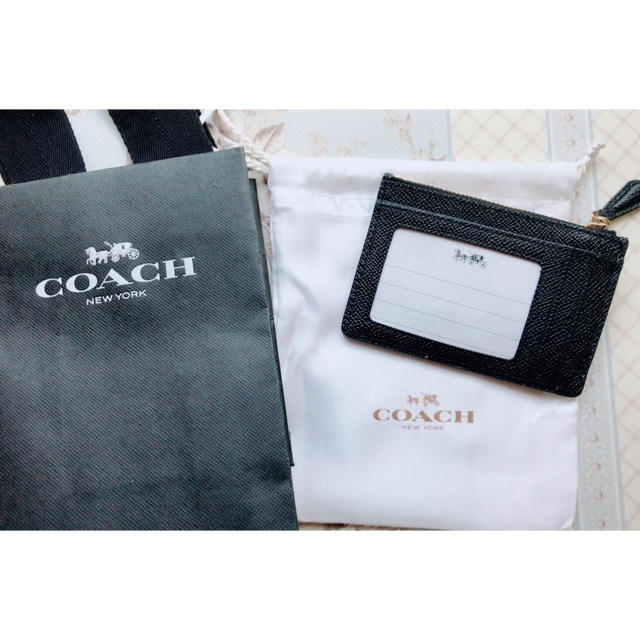 COACH(コーチ)のまっきぃ様専用‼未使用✨COACHパスケース メンズのファッション小物(名刺入れ/定期入れ)の商品写真