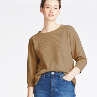 ユニクロ(UNIQLO)の【残り1】UNIQLOワッフルクルーネックt ブラウンL(Tシャツ(長袖/七分))