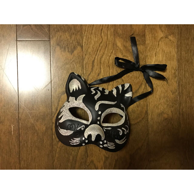 Disney(ディズニー)のハロウィン コスプレ 猫 仮面 お面 キャッツアイ 仮装 美品 エンタメ/ホビーのコスプレ(小道具)の商品写真