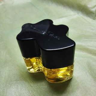 オスカーデラレンタ 香水の通販 13点 | Oscar de la Rentaのコスメ ...