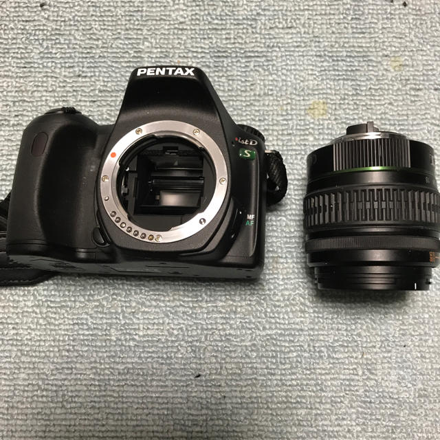 PENTAX(ペンタックス)のカメラ PENTAX istD S スマホ/家電/カメラのカメラ(デジタル一眼)の商品写真