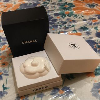 シャネル(CHANEL)のmimi様 専用！！非売品 シャネル ノベルティー カメリア 香水 箱付き(その他)