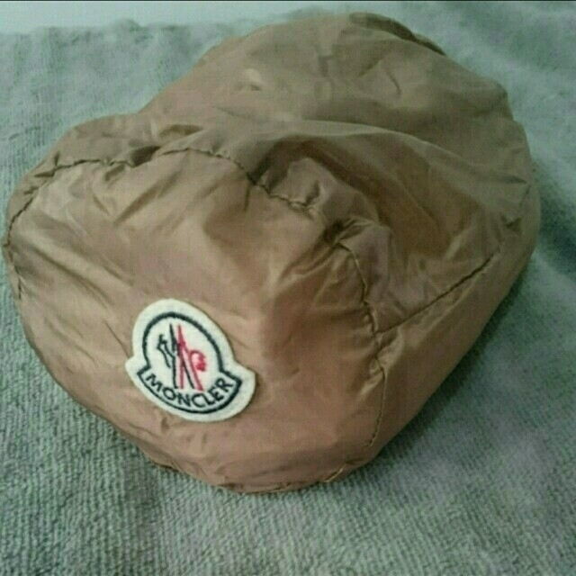 パッキン MONCLER モカの通販 by mon3room's shop|モンクレールなら