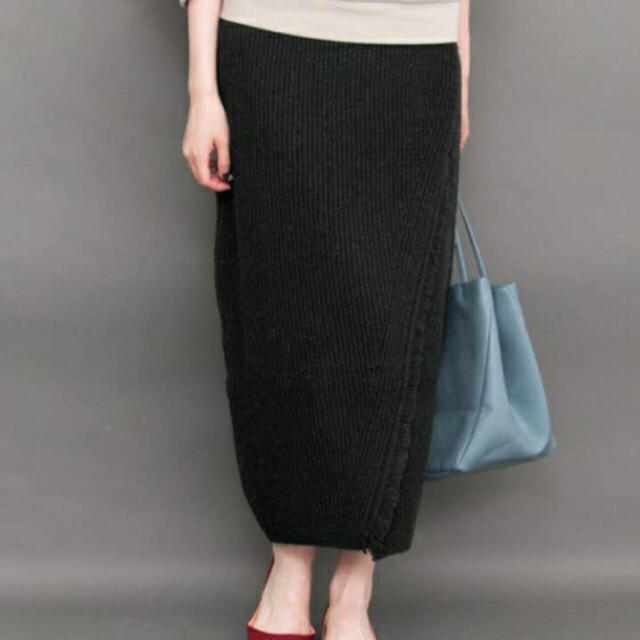 KBF(ケービーエフ)のKBF ニットラップスカート レディースのスカート(ロングスカート)の商品写真