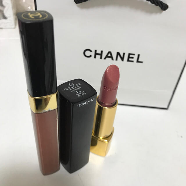 CHANEL(シャネル)の【ほぼ未使用】シャネル♡口紅♡リップグロス コスメ/美容のベースメイク/化粧品(口紅)の商品写真