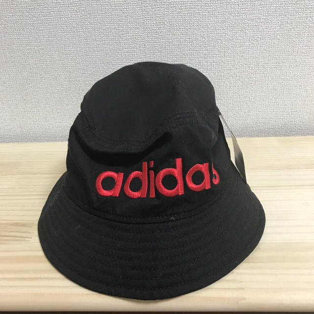 adidas(アディダス)の帽子（ハット）新品未使用 レディースの帽子(ハット)の商品写真