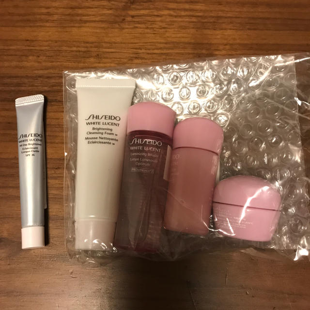 SHISEIDO (資生堂)(シセイドウ)のホワイトルーセント セット コスメ/美容のキット/セット(サンプル/トライアルキット)の商品写真