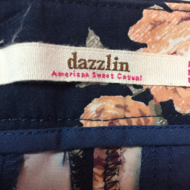 dazzlin(ダズリン)の花柄ショーパン レディースのパンツ(ショートパンツ)の商品写真