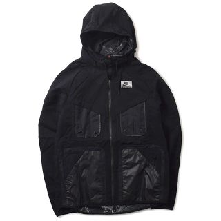 ナイキ(NIKE)のナイキ Nike INTERNATIONAL WINDRUNNER(マウンテンパーカー)