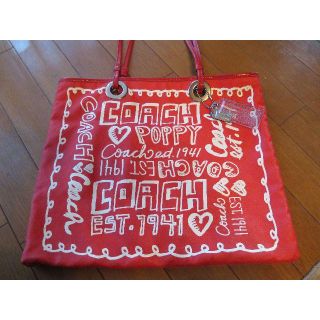 コーチ(COACH)の【美品】COACH （コーチ）レッドビニールトートバック(トートバッグ)