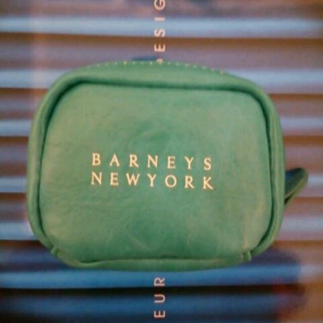 BARNEYS NEW YORK(バーニーズニューヨーク)のアクセポーチ レディースのファッション小物(ポーチ)の商品写真