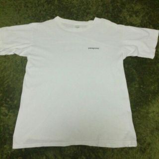 パタゴニア(patagonia)のpatagonia Tシャツ Mサイズ  白 made in USA(Tシャツ/カットソー(半袖/袖なし))