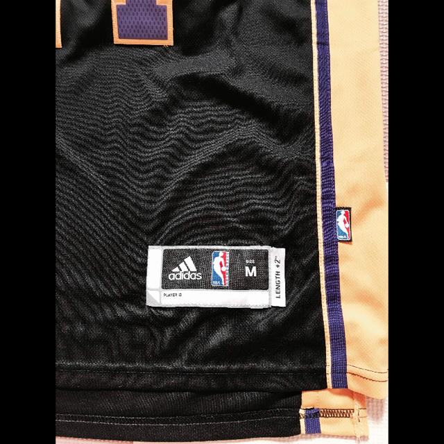 adidas(アディダス)のKobe コービー レイカーズ Lakers ユニフォーム 黒  スポーツ/アウトドアのスポーツ/アウトドア その他(バスケットボール)の商品写真