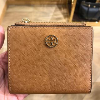 トリーバーチ(Tory Burch)の【ラスト1品】 TORY BURCH ミニ財布 二つ折り財布 ブラウン(財布)