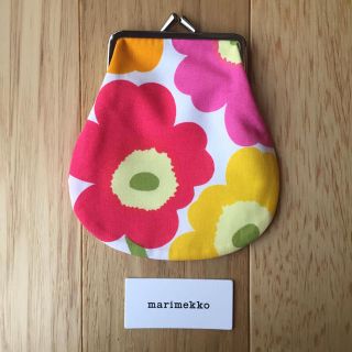 マリメッコ(marimekko)のマリメッコ がま口ポーチ 新品未使用(ポーチ)