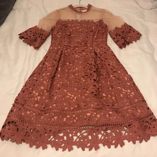 リリーブラウン(Lily Brown)のLilly レースワンピ 美品(ひざ丈ワンピース)