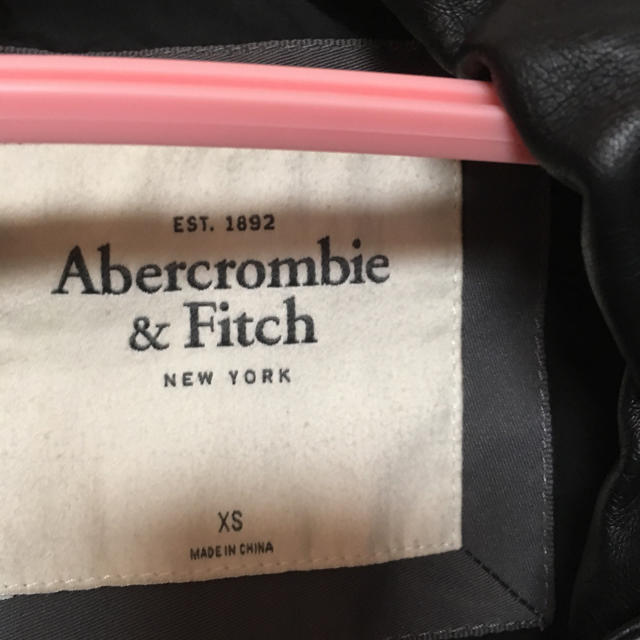 Abercrombie&Fitch(アバクロンビーアンドフィッチ)のMii様専用  abercrombie&fitch  ﾗｲﾀﾞｰｽ レディースのジャケット/アウター(ライダースジャケット)の商品写真