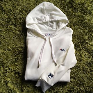 フィラ(FILA)のFILA ホワイトパーカー(パーカー)