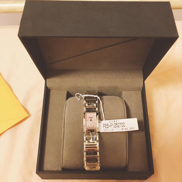 FENDI(フェンディ)のFENDI 腕時計 フォーエバー ピンクパール レディースのファッション小物(腕時計)の商品写真