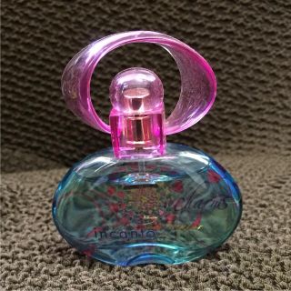 サルヴァトーレフェラガモ(Salvatore Ferragamo)のサルヴァトーレフェラガモ インカントチャーム 30ml ベストコスメ(香水(女性用))