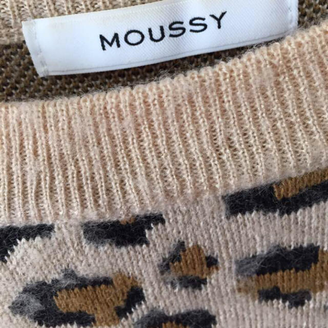 moussy(マウジー)の【みゃーた様専用 10/26までお取り置き】moussy ヒョウ柄ニット レディースのトップス(ニット/セーター)の商品写真