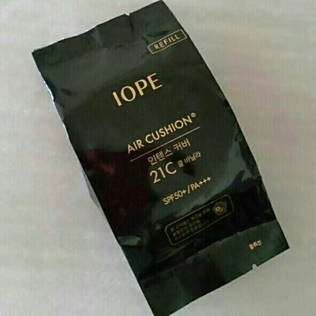 IOPE(アイオペ)の専用　アイオペ　2点 コスメ/美容のベースメイク/化粧品(ファンデーション)の商品写真