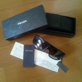 プラダ(PRADA)のお取り置き【PRADA/ｻﾝｸﾞﾗｽ】(サングラス/メガネ)