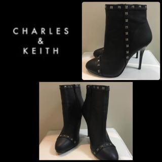 チャールズアンドキース(Charles and Keith)のチャールズ&キース♡ブラックレザー ショートブーツ♡(ブーツ)