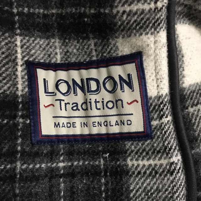 IENA(イエナ)のLONDON TRADITIONダッフルコート レディースのジャケット/アウター(ダッフルコート)の商品写真