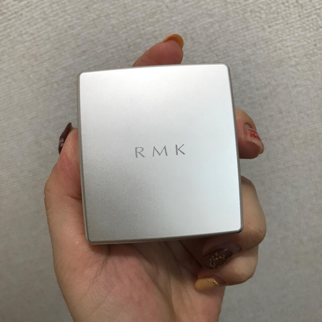 RMK(アールエムケー)のRMK プレストパウダーN 01 コスメ/美容のベースメイク/化粧品(フェイスパウダー)の商品写真