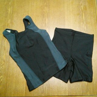 ユニクロ(UNIQLO)のユニクロ　水着(水着)