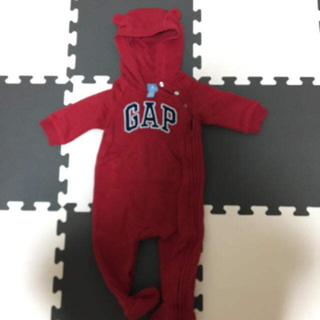 GAP(ギャップ)のGAP くま耳ツナギ キッズ/ベビー/マタニティのベビー服(~85cm)(カバーオール)の商品写真