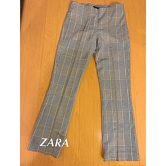 ZARA(ザラ)の専用 ZARAのチェックパンツ レディースのパンツ(クロップドパンツ)の商品写真