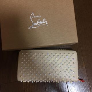 クリスチャンルブタン(Christian Louboutin)のあさみ様専用 ルブタン正規品 オーロラ ウォレット(財布)