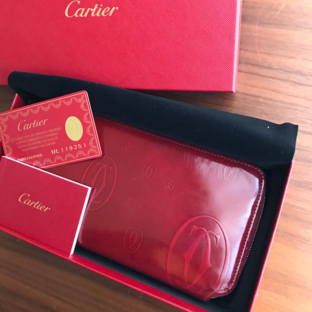 25500 円 柔らかな質感の Ann様カルティエ Cartier(カルティエ)財布の