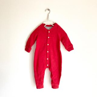 ベビーギャップ(babyGAP)のGAP 後ろ姿もかわいい♥赤いロンパース 70cm(ロンパース)