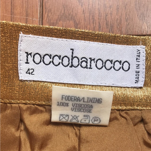 roccobarocco(ロッコバロッコ)のスカート レディースのスカート(ひざ丈スカート)の商品写真