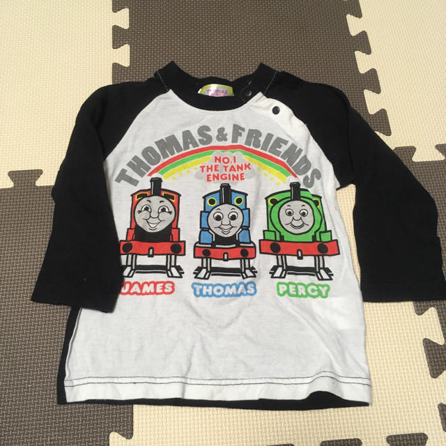 トーマス 長袖 80 男の子 キッズ/ベビー/マタニティのベビー服(~85cm)(Ｔシャツ)の商品写真