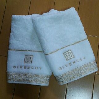 ジバンシィ(GIVENCHY)のハンドタオル２枚セット　ジバンシー(タオル/バス用品)