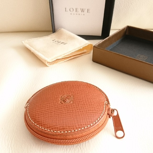 LOEWE(ロエベ)の値引！【新品 LOEWE】本革コインケース メンズのファッション小物(コインケース/小銭入れ)の商品写真