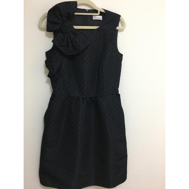 いタグはあ RED RED VALENTINO リボン ワンピースの通販 by T's shop ...