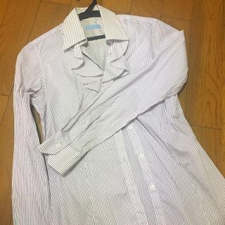 スーツカンパニー(THE SUIT COMPANY)のThe Suit Company ストライプ フリルブラウス 38 (シャツ/ブラウス(長袖/七分))