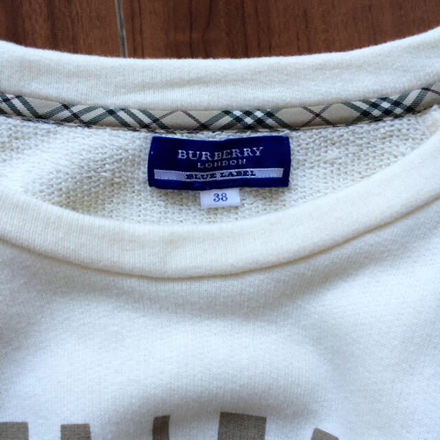 BURBERRY BLUE LABEL(バーバリーブルーレーベル)のバーバリーブルーレーベル Tシャツ 38 レディースのトップス(Tシャツ(長袖/七分))の商品写真