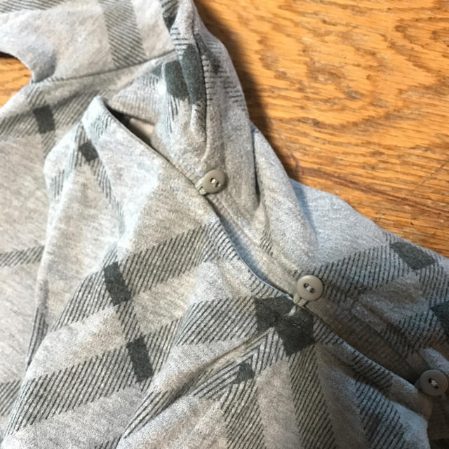 BURBERRY(バーバリー)のUsed バーバリー フード取り外し可 100cm キッズ/ベビー/マタニティのキッズ服女の子用(90cm~)(ジャケット/上着)の商品写真