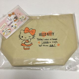 サンリオ(サンリオ)の【非売品】吉野家×キティ コラボ 保冷ポーチ付きトートバッグ(トートバッグ)