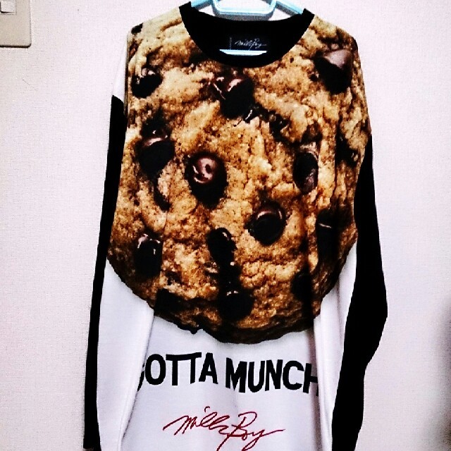 MILKBOY(ミルクボーイ)のMILKBOY ChocoChip BIG T メンズのトップス(Tシャツ/カットソー(七分/長袖))の商品写真